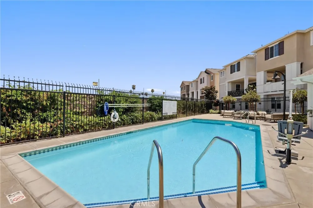175 W La Palma Avenue #6 Anaheim, CA 92801