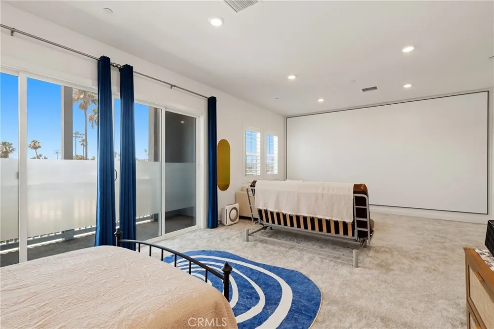 175 W La Palma Avenue #6 Anaheim, CA 92801