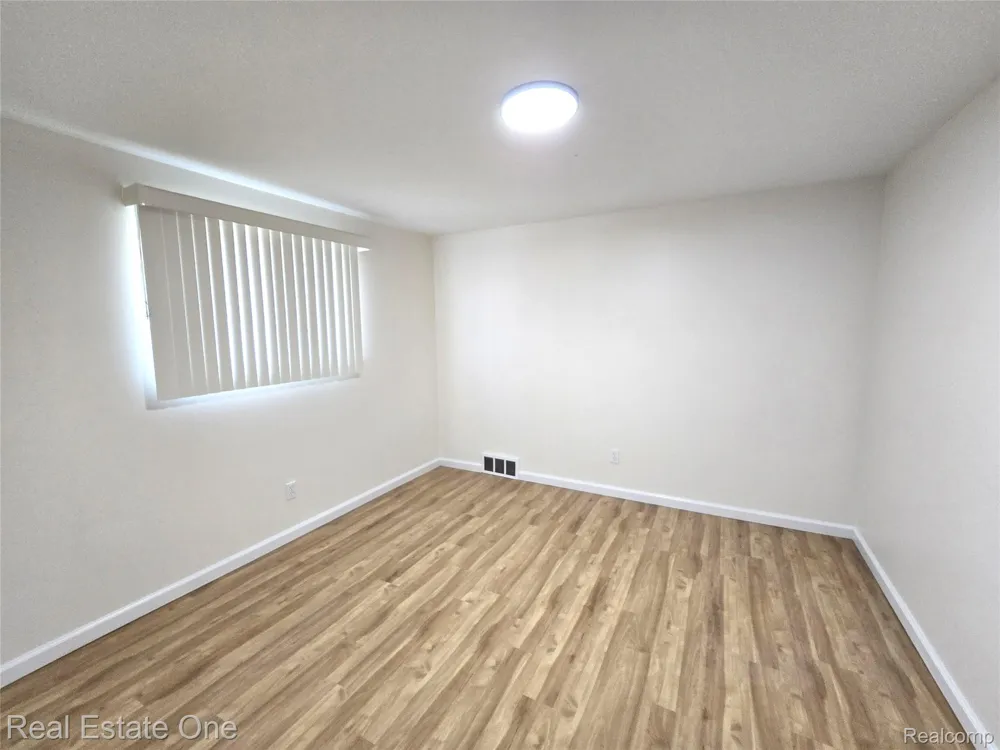 342 Melvin Street River Rouge City, MI 48218
