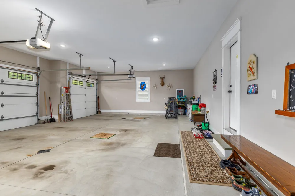 2961 Bristol Avenue NW Walker City, MI 49544