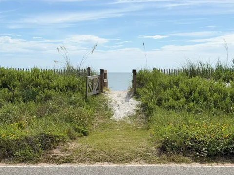 00 S OCEAN SHORE BOULEVARD