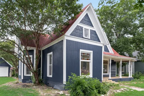 309 Poplar Street
