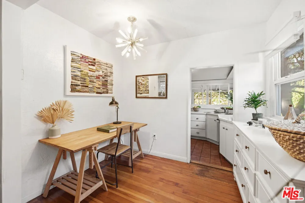21849 Canon Drive Topanga, CA 90290