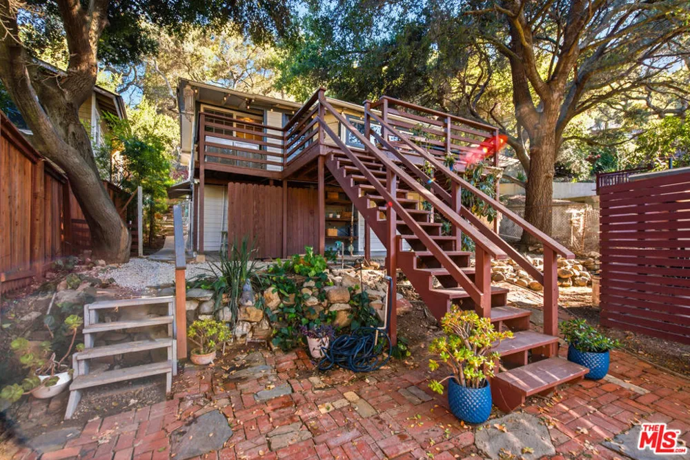 21849 Canon Drive Topanga, CA 90290