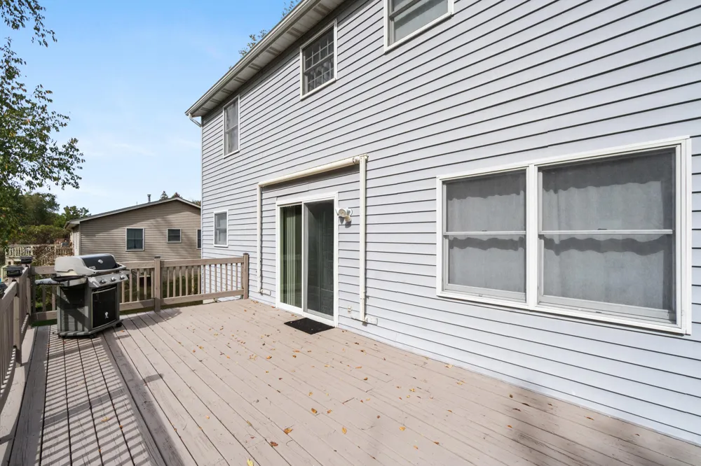 6276 Burning Tree Street Jackson, MI 49201