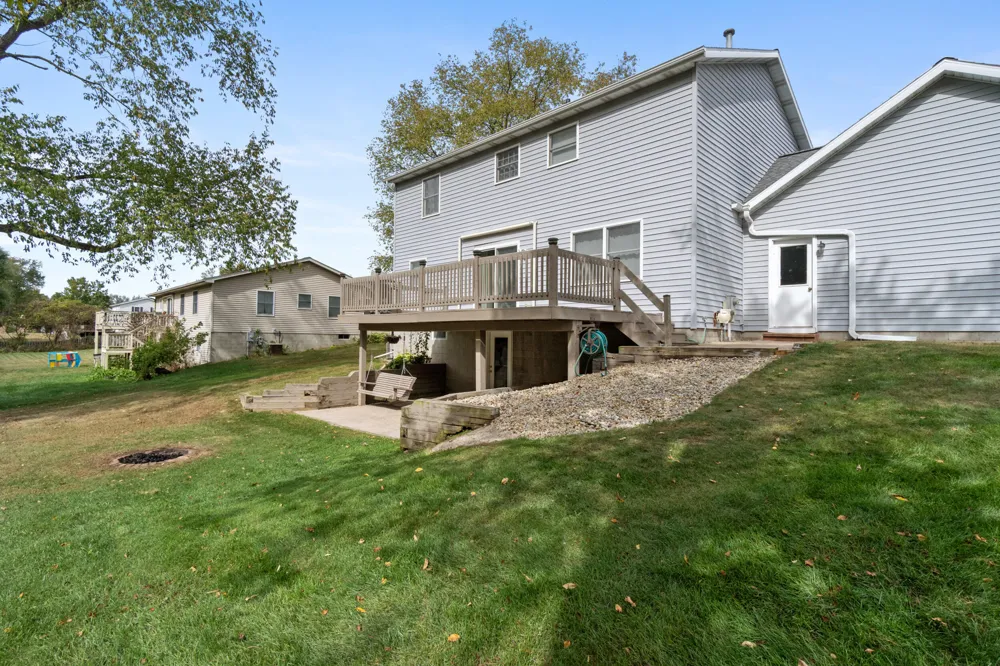 6276 Burning Tree Street Jackson, MI 49201