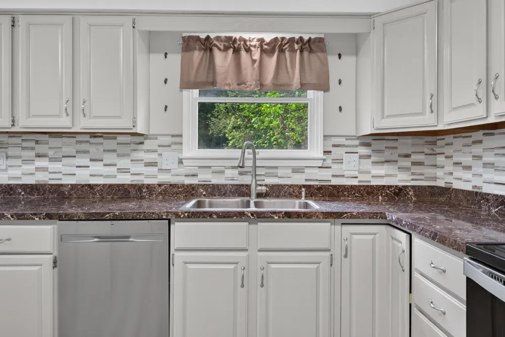 6276 Burning Tree Street Jackson, MI 49201
