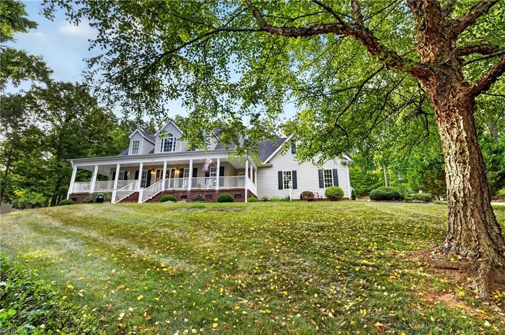 697 Graceland Drive Asheboro, NC 27205