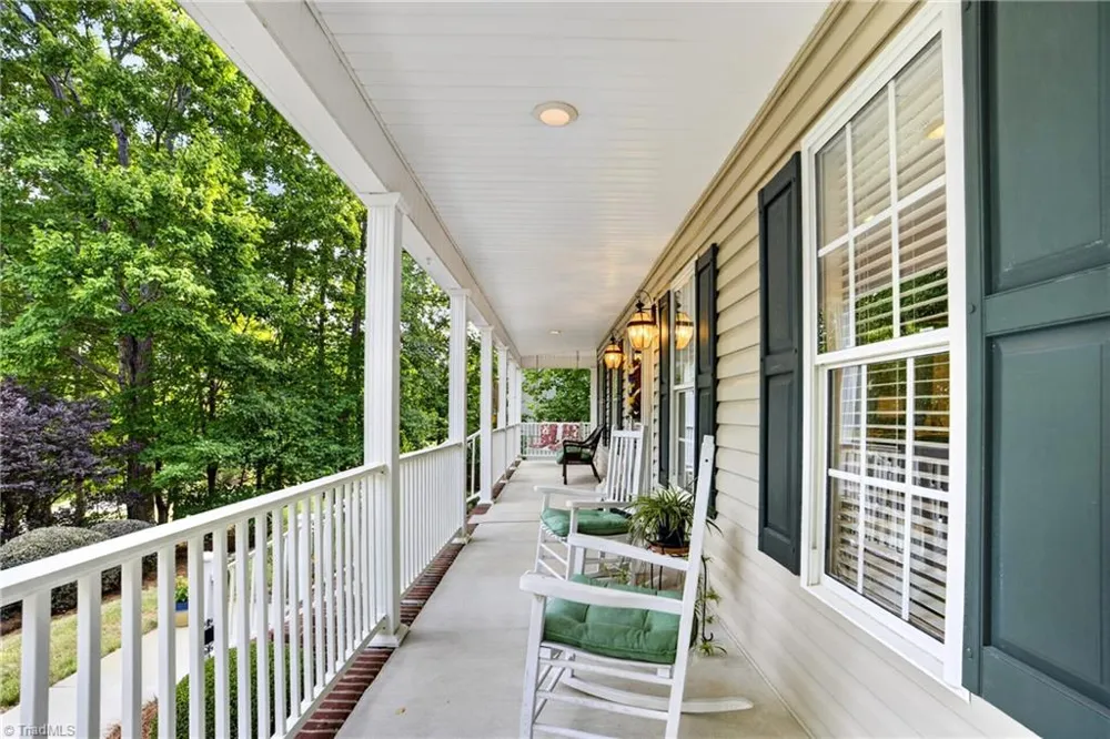 697 Graceland Drive Asheboro, NC 27205