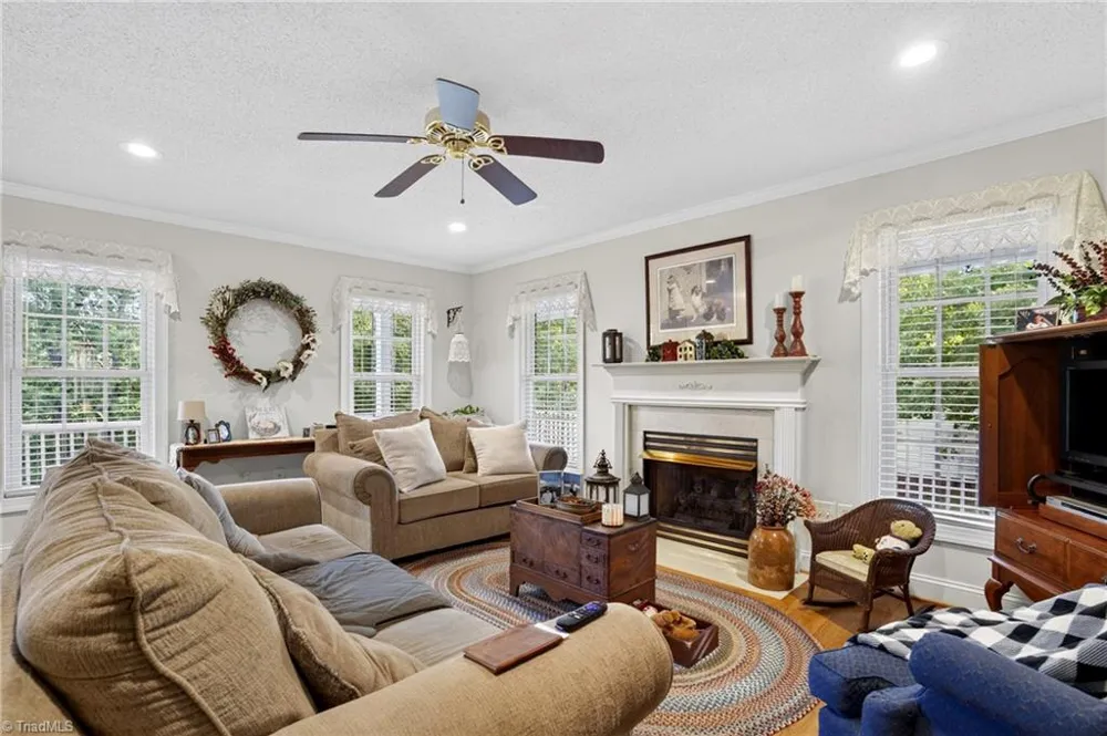 697 Graceland Drive Asheboro, NC 27205