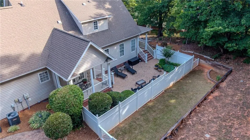 697 Graceland Drive Asheboro, NC 27205