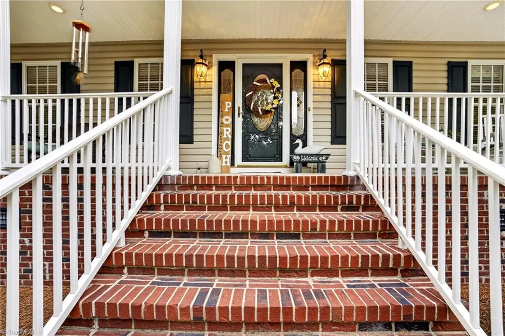 697 Graceland Drive Asheboro, NC 27205