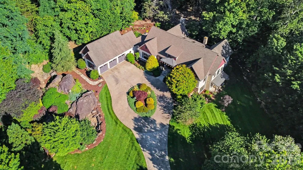 2554 Deep Gap Farm Road Mill Spring, NC 28756