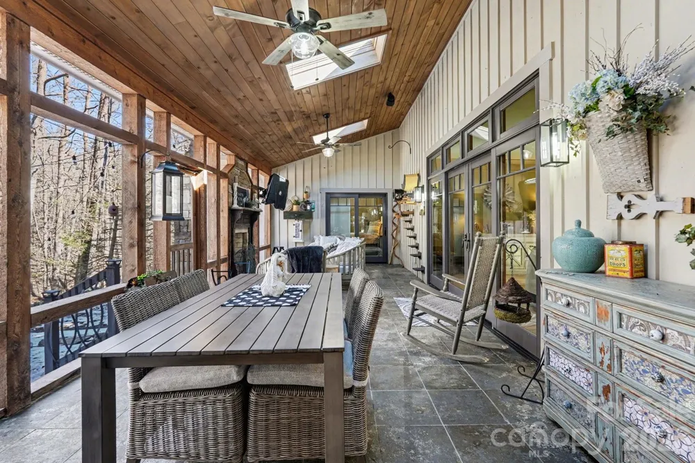2554 Deep Gap Farm Road Mill Spring, NC 28756