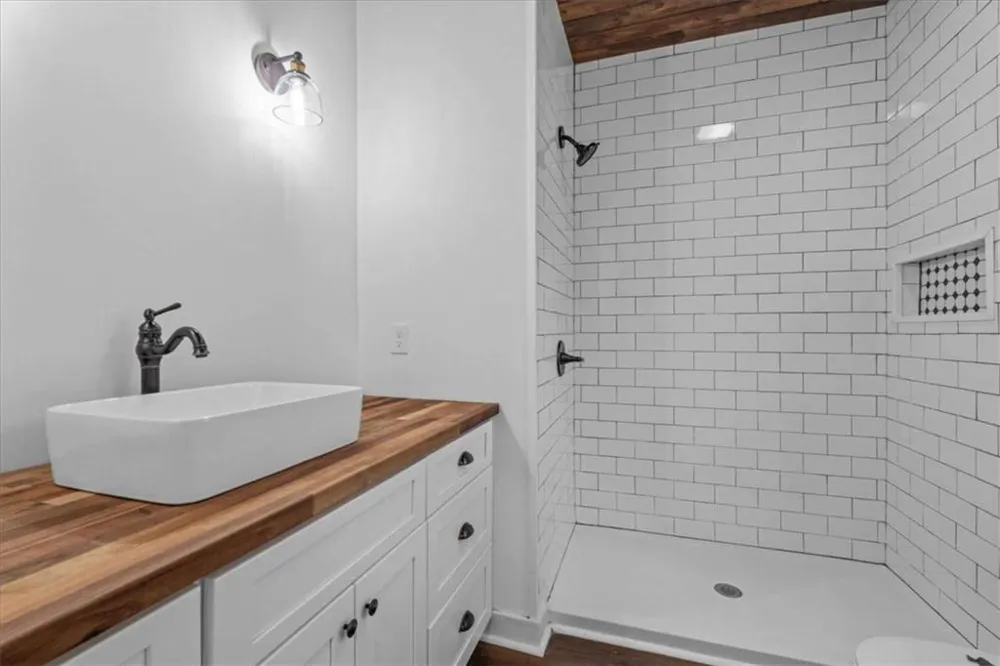 498 Raburn Road Bremen, GA 30110