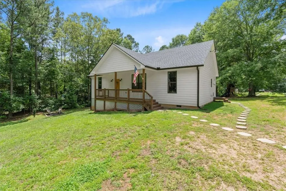 498 Raburn Road Bremen, GA 30110