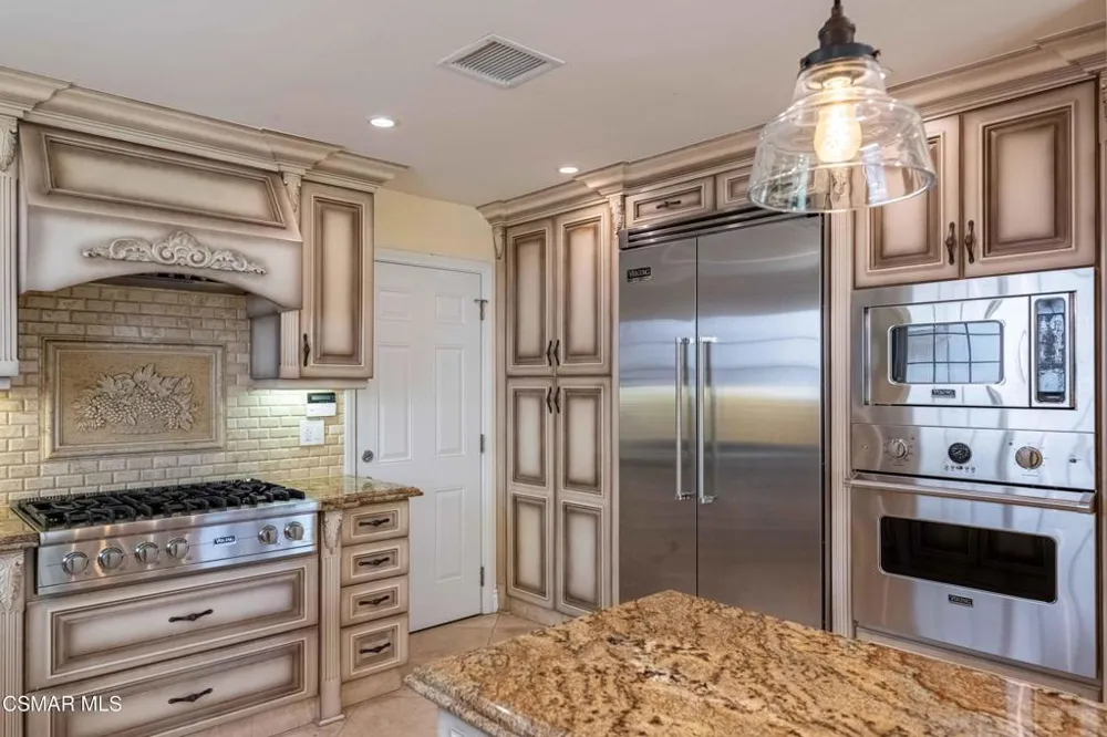 5533 Modena Place Agoura Hills, CA 91301