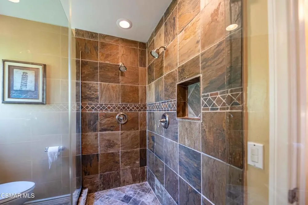 5533 Modena Place Agoura Hills, CA 91301