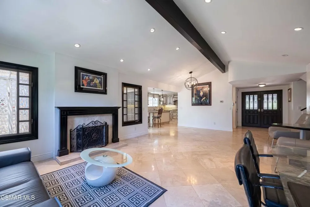 5533 Modena Place Agoura Hills, CA 91301