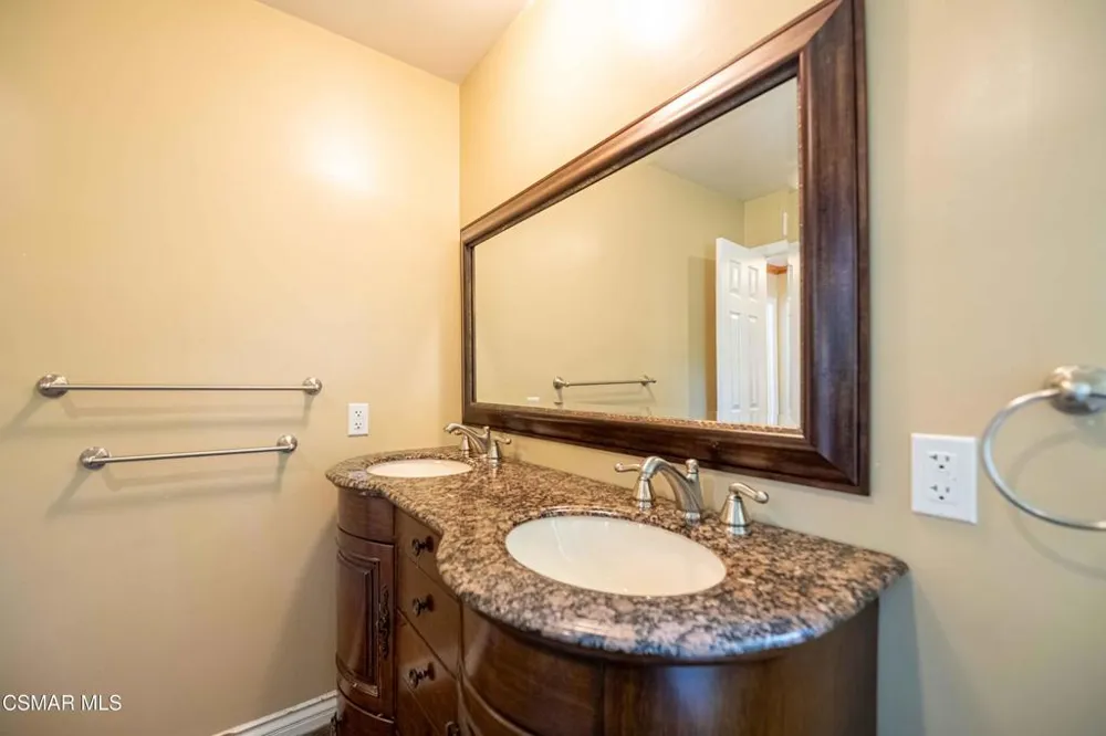 5533 Modena Place Agoura Hills, CA 91301