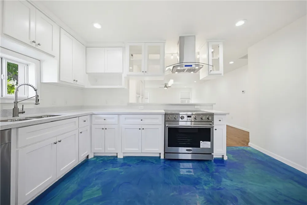 425 Naples Street Corpus Christi, TX 78404