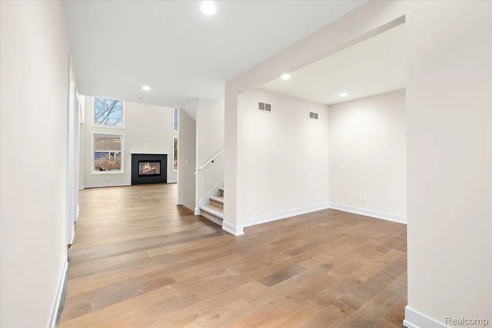 2921 Walsh Drive Rochester Hills City, MI 48309