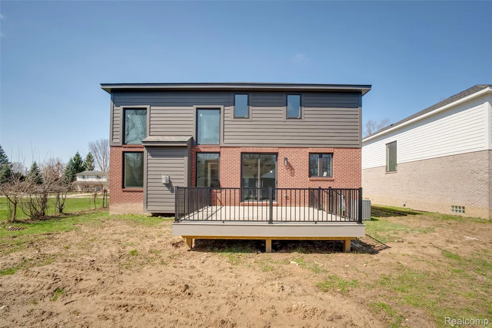 2921 Walsh Drive Rochester Hills City, MI 48309