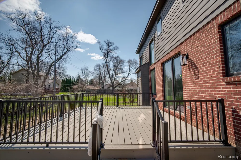 2921 Walsh Drive Rochester Hills City, MI 48309