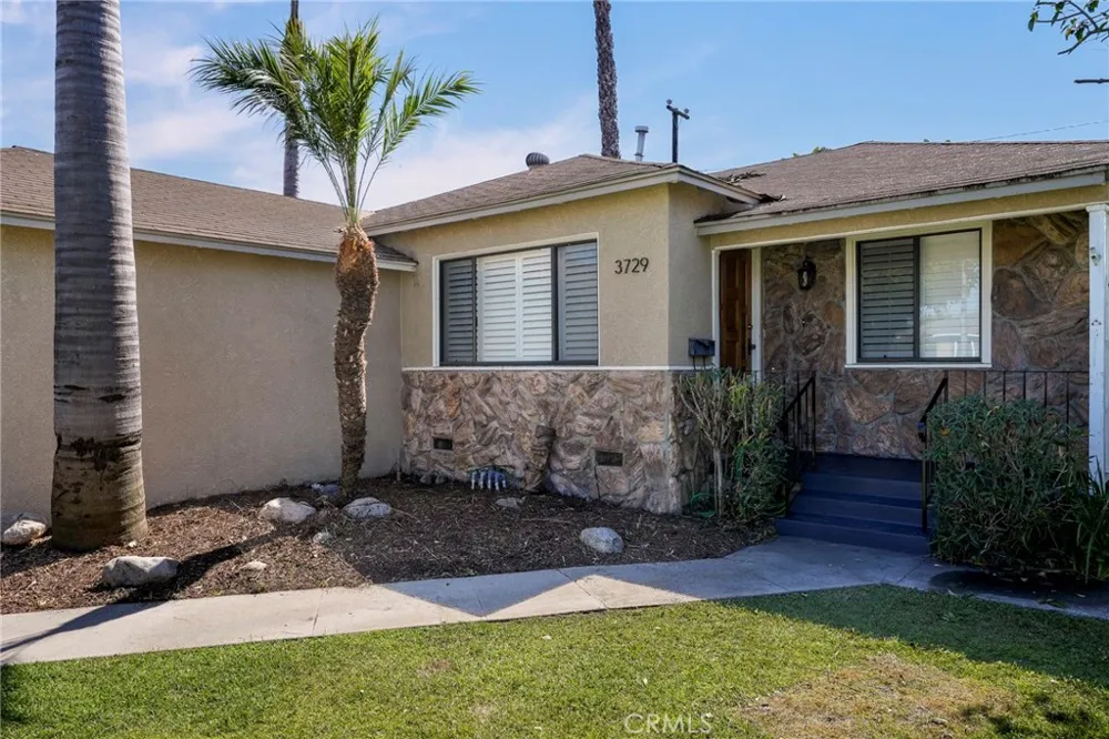 3729 Mcnab Long Beach, CA 90808
