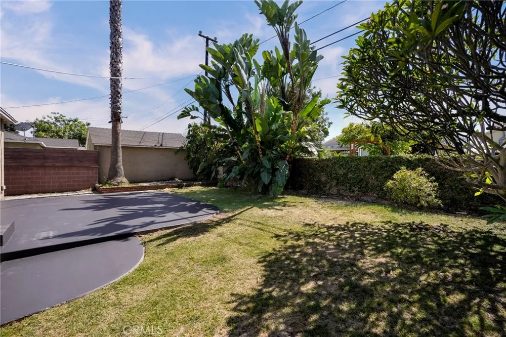 3729 Mcnab Long Beach, CA 90808
