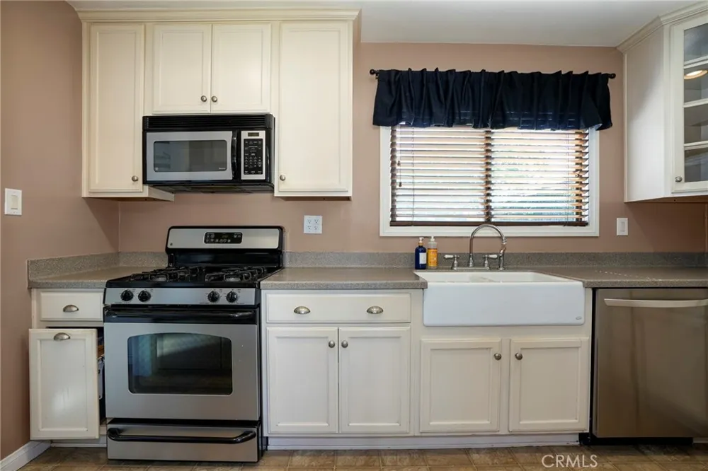 3729 Mcnab Long Beach, CA 90808