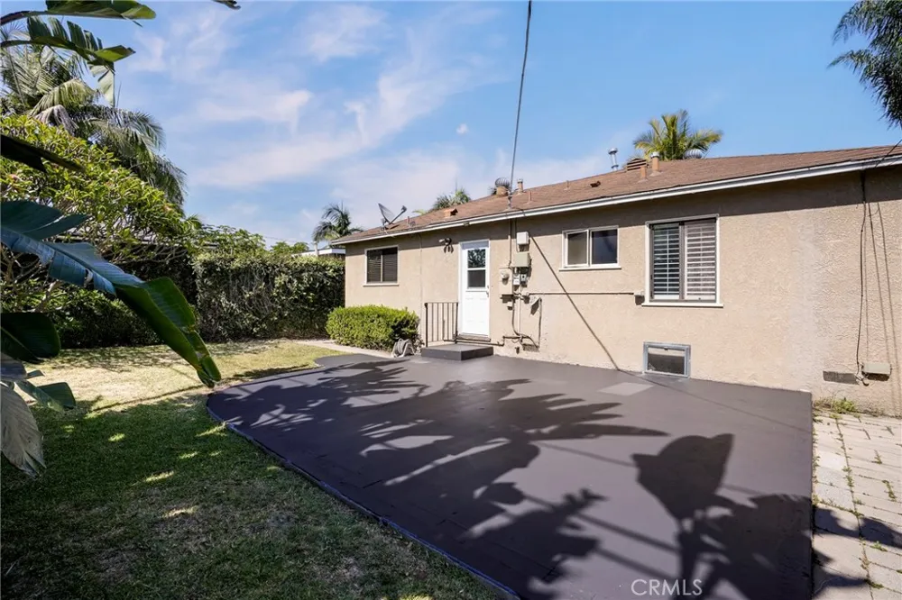 3729 Mcnab Long Beach, CA 90808