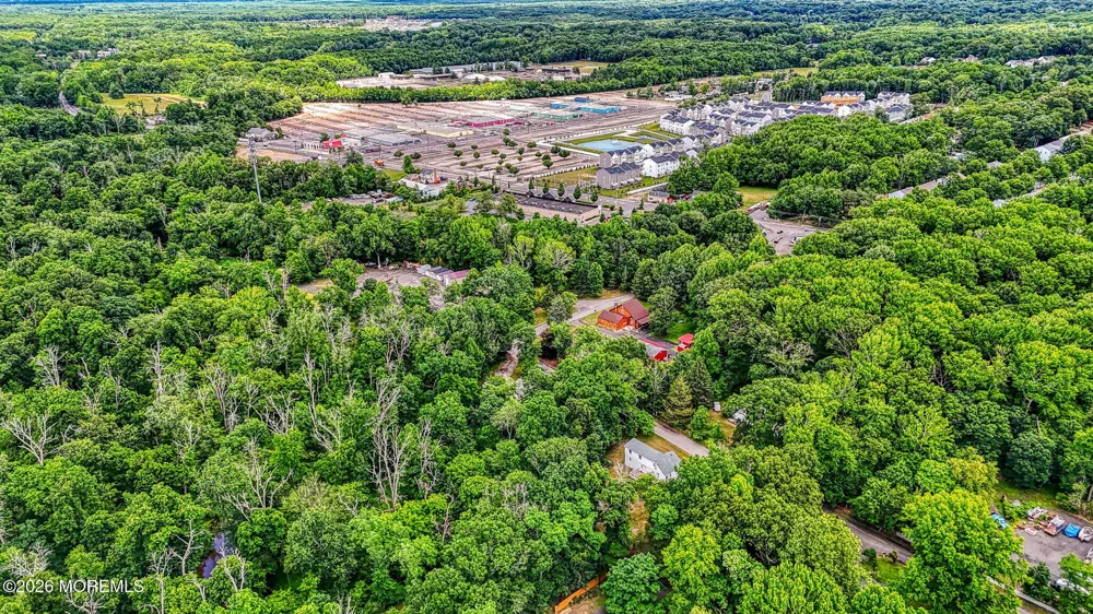 18 Herbert Drive Manalapan, NJ 07726