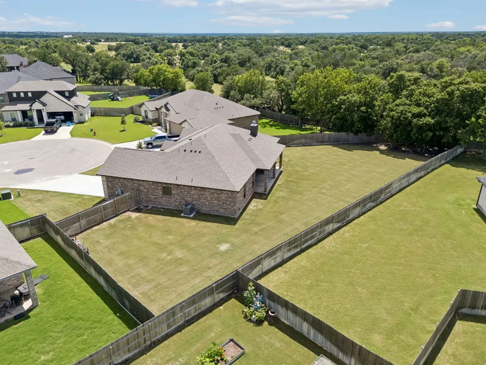 812 Eagle Claw Cove Salado, TX 76571