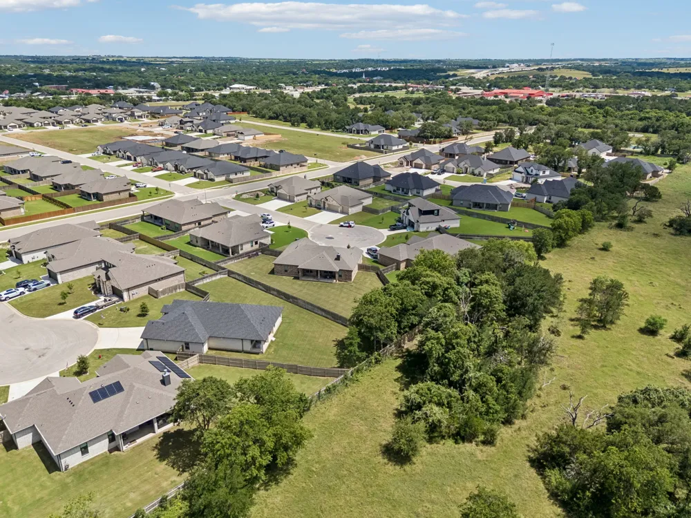 812 Eagle Claw Cove Salado, TX 76571