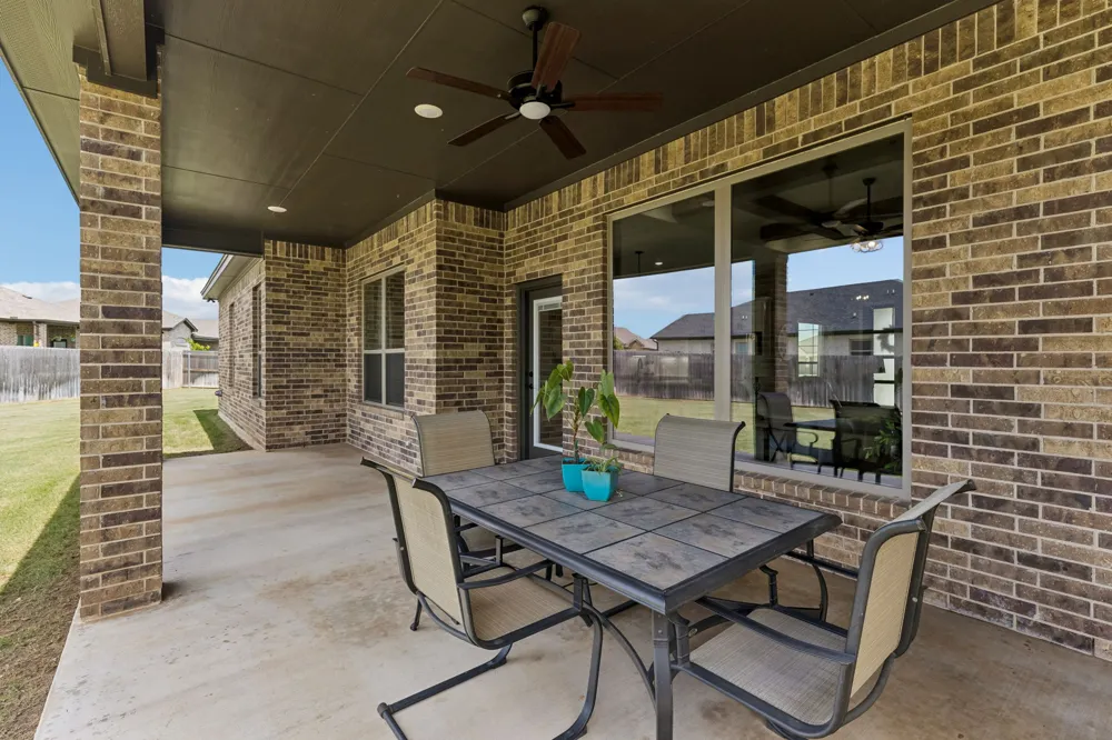 812 Eagle Claw Cove Salado, TX 76571