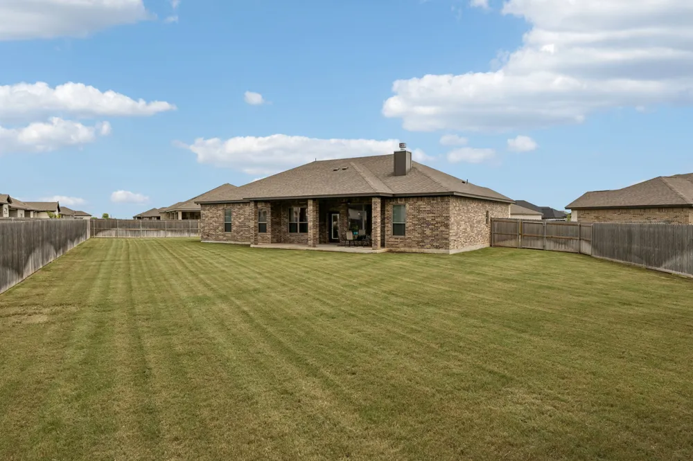 812 Eagle Claw Cove Salado, TX 76571