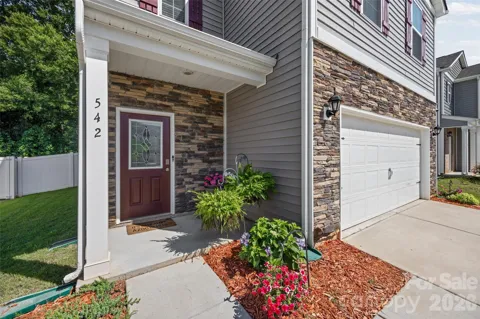542 King Clover Lane