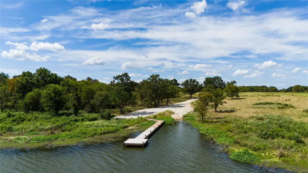 Anglers Point Drive Emory, TX 75440