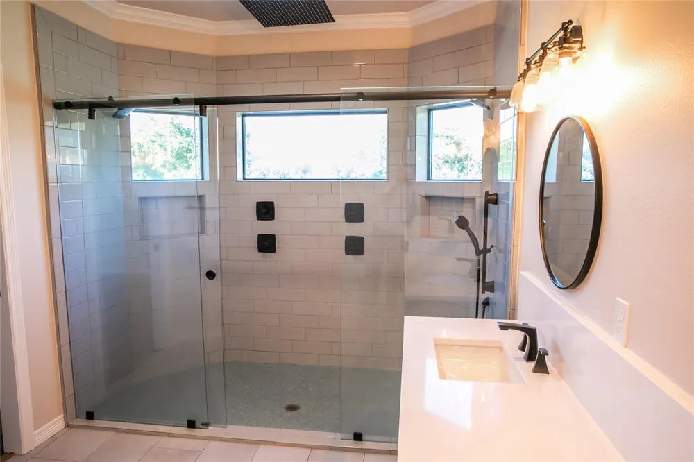 8660 Cedar Hill Road Brenham, TX 77833