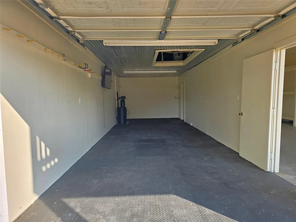 8660 Cedar Hill Road Brenham, TX 77833