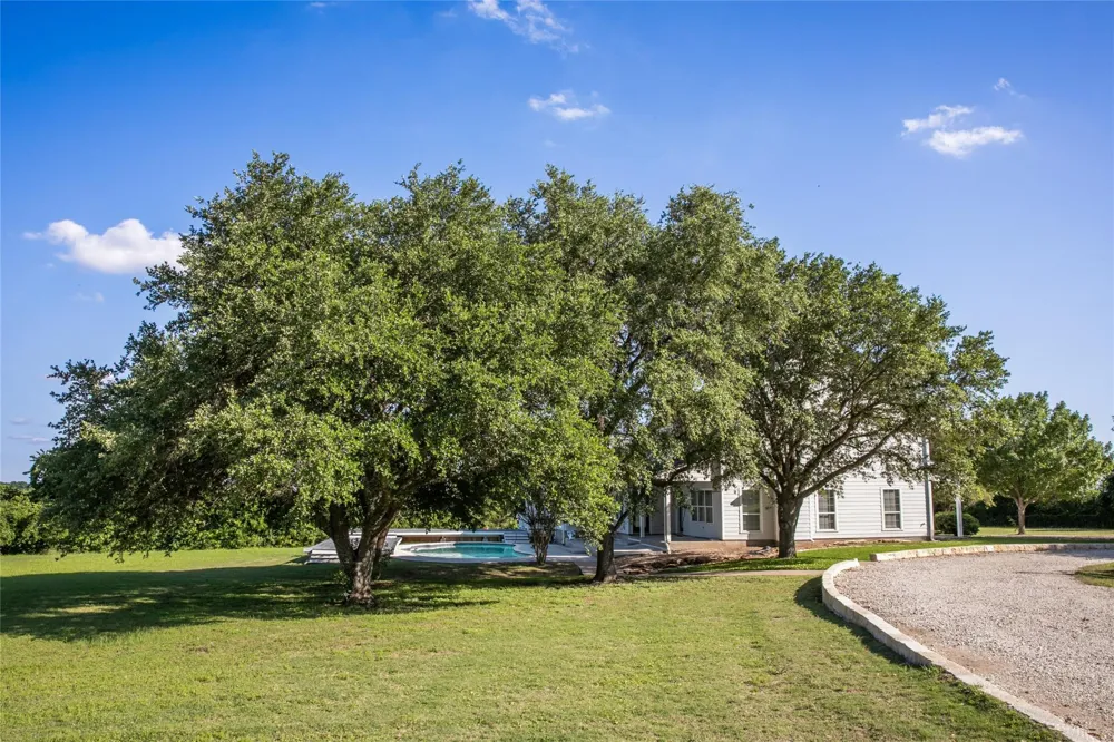 8660 Cedar Hill Road Brenham, TX 77833