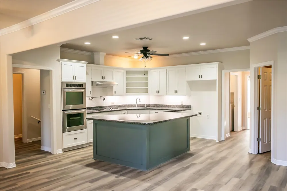 8660 Cedar Hill Road Brenham, TX 77833