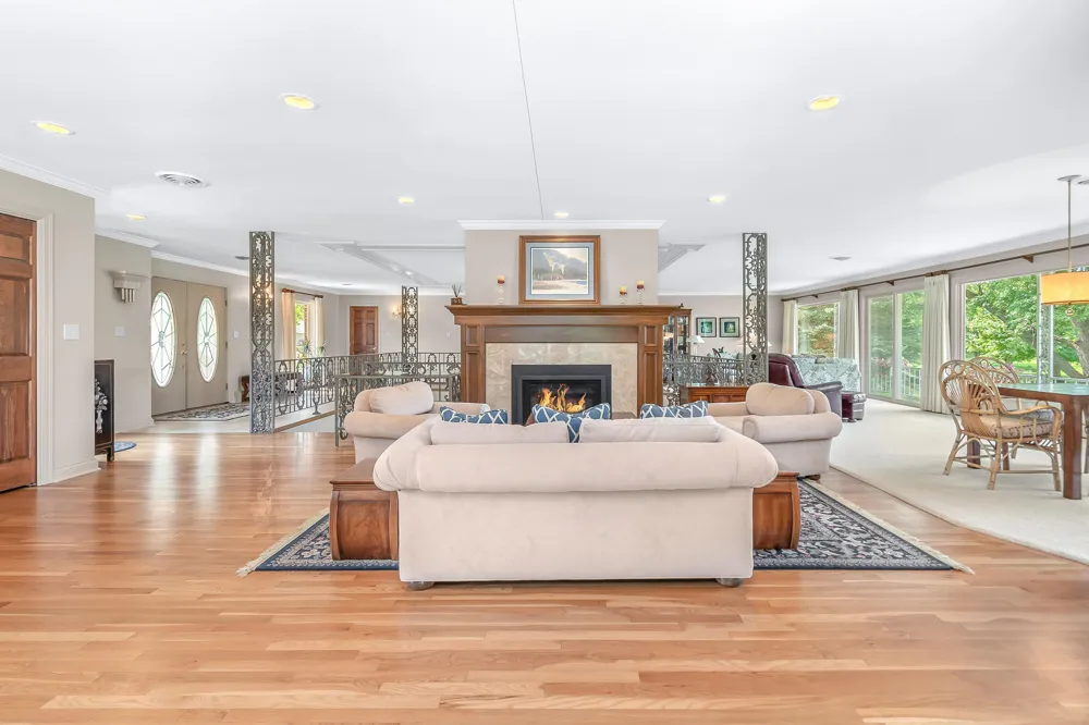 686 Leonard Drive Coldwater, MI 49036