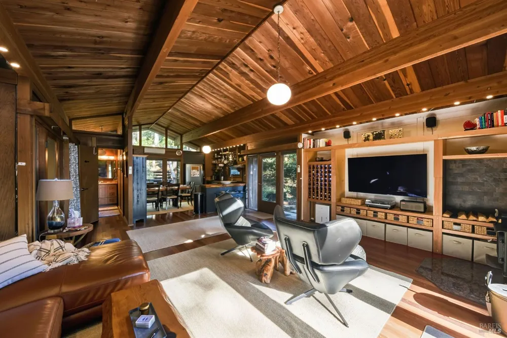 22000 Timber Cove Road Jenner, CA 95450