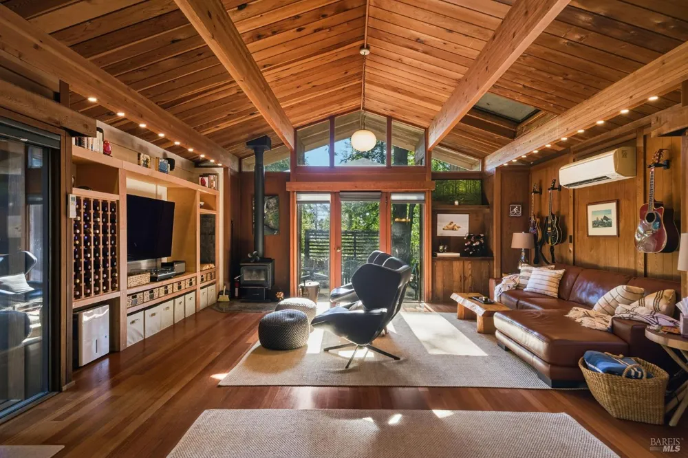 22000 Timber Cove Road Jenner, CA 95450