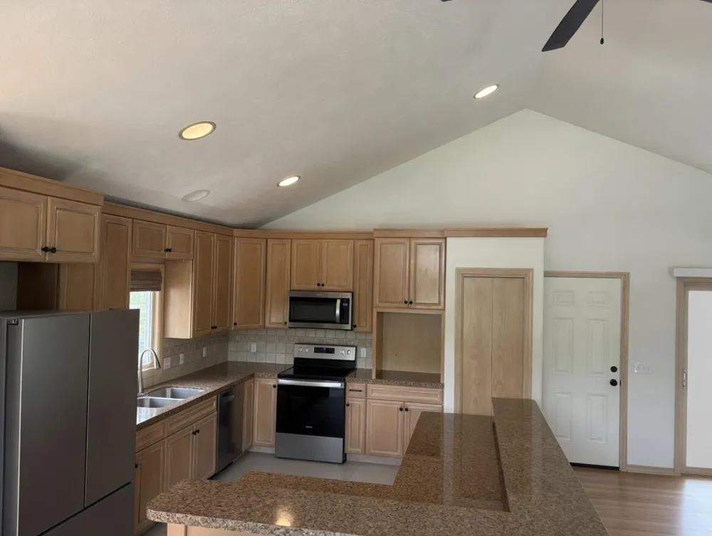 4503 Shiloh Pines SE Kentwood City, MI 49546
