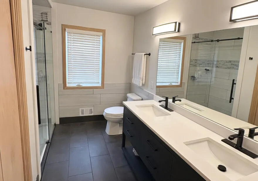 4503 Shiloh Pines SE Kentwood City, MI 49546