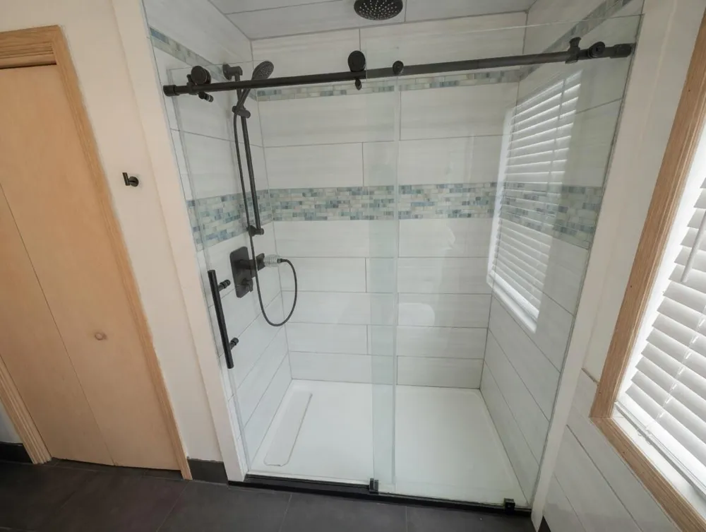 4503 Shiloh Pines SE Kentwood City, MI 49546