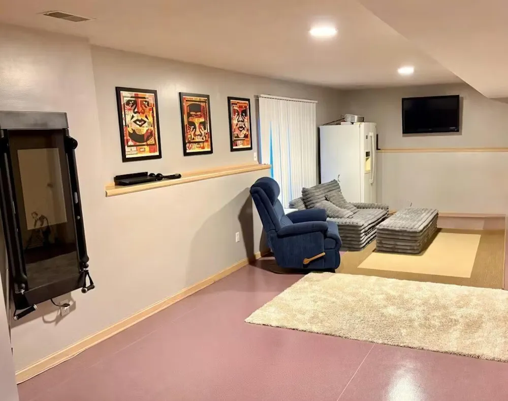 4503 Shiloh Pines SE Kentwood City, MI 49546